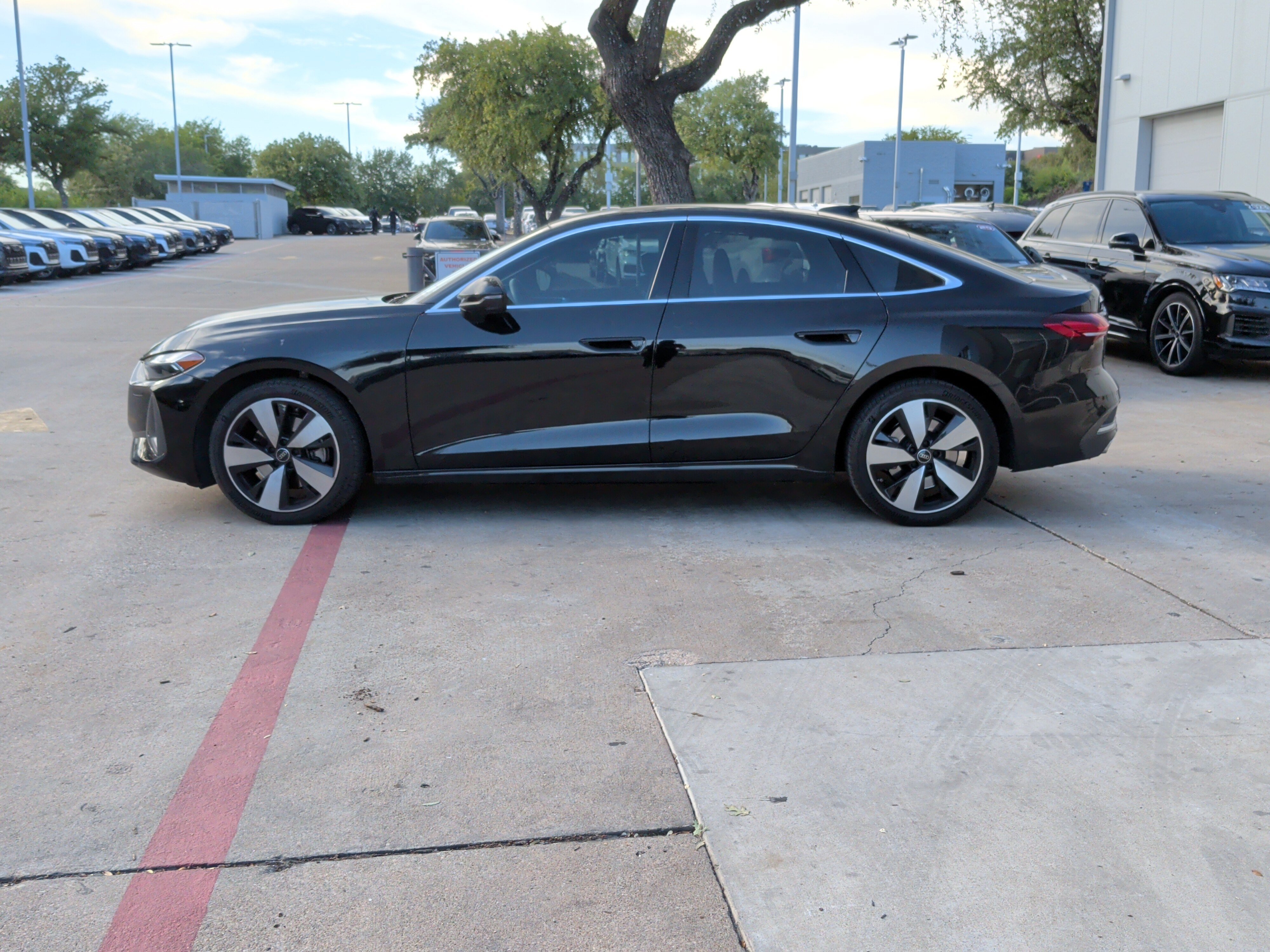 Used 2025 Audi A5 Premium Plus w/ Premium Plus AWD/4WD image 6