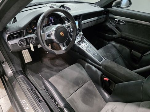 Used 2015 Porsche 911 GT3 image 7