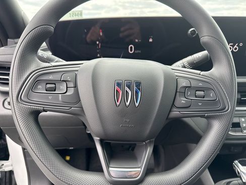 New 2026 Buick Envista Preferred FWD image 18
