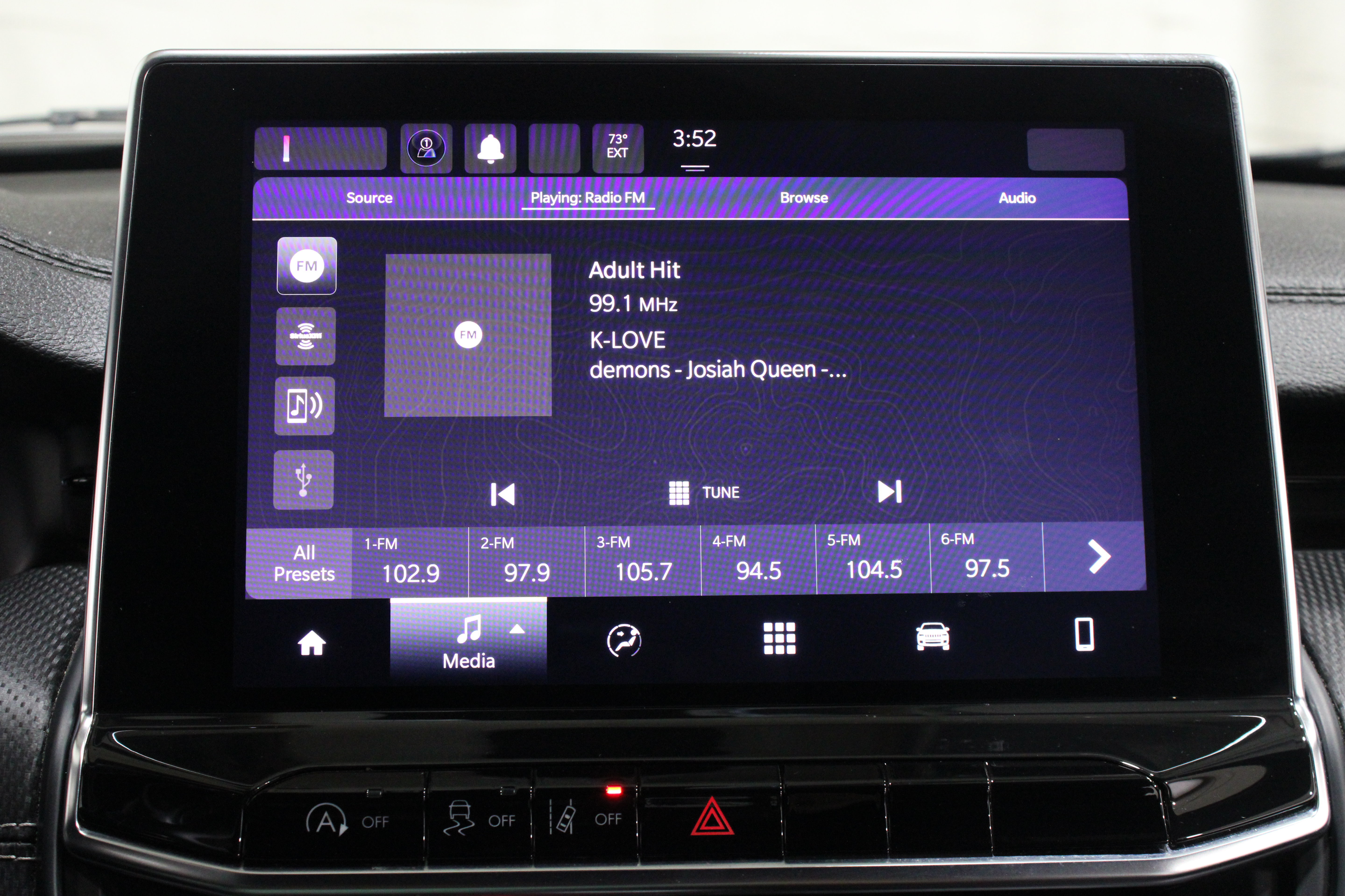 Used 2022 Jeep Compass Latitude FWD image 20