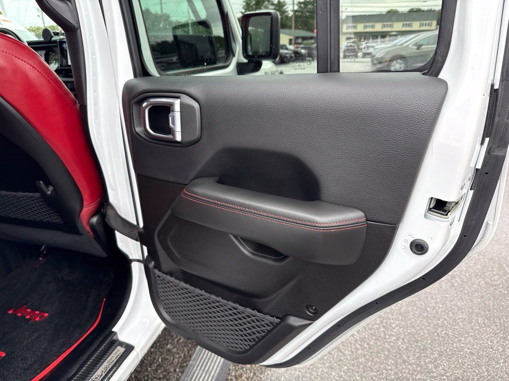 Used 2024 Jeep Wrangler Unlimited Rubicon 392 AWD/4WD image 25