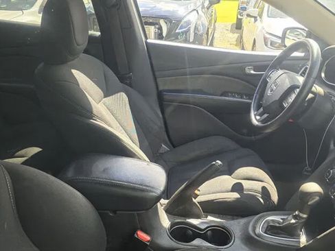 Used 2013 Dodge Dart SXT w/ SXT Special Edition Group FWD image 5
