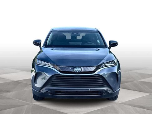 Used 2021 Toyota Venza LE AWD/4WD image 3