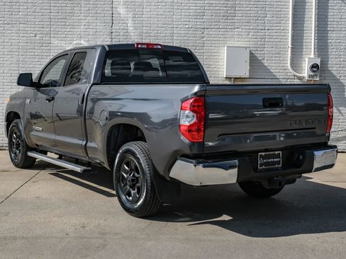 Used 2016 Toyota Tundra SR5 w/ SR5 Upgrade Package RWD image 9