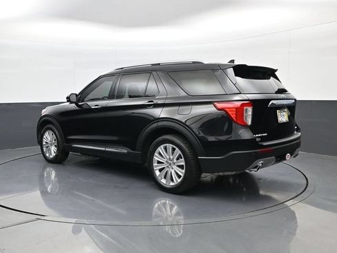 Used 2024 Ford Explorer Limited w/ Limited Technology Package AWD/4WD image 7