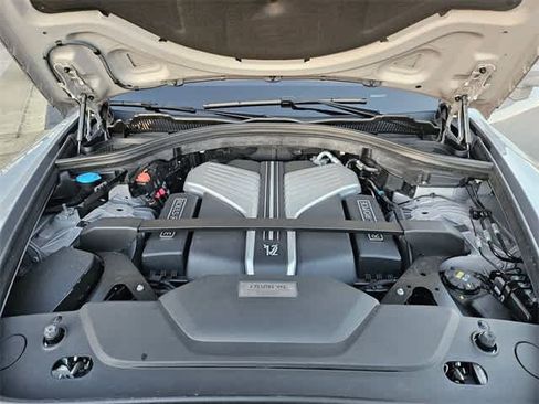 Used 2022 Rolls-Royce Cullinan image 13