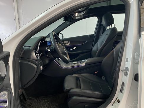 Used 2021 Mercedes-Benz C 300 4MATIC Sedan image 22