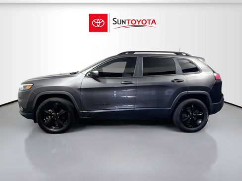 Used 2020 Jeep Cherokee Latitude Plus image 7