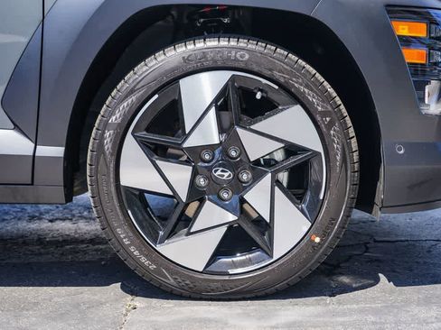 New 2026 Hyundai Kona Limited FWD image 9