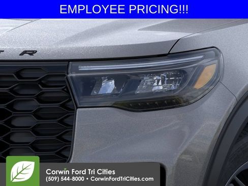 New 2026 Ford Explorer ST-Line AWD/4WD image 18