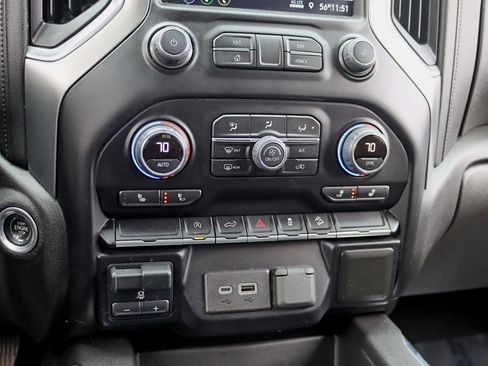 Used 2021 Chevrolet Silverado 1500 RST image 24