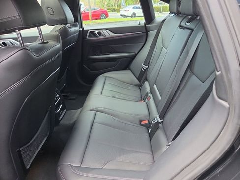 Used 2024 BMW i4 eDrive40 image 19