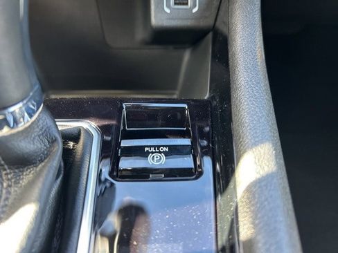 New 2026 Jeep Compass Latitude AWD/4WD image 27