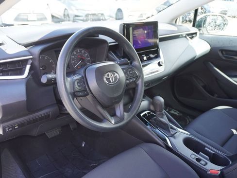 Certified 2025 Toyota Corolla LE image 11
