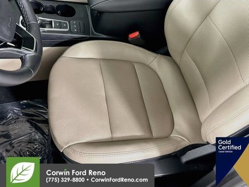 Used 2022 Ford Escape Titanium AWD/4WD image 23