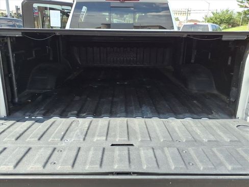 Used 2022 Chevrolet Silverado 2500 High Country AWD/4WD image 7