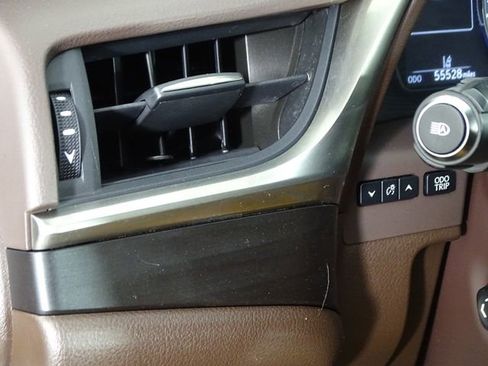 Used 2019 Lexus ES 350 w/ Premium Package image 22