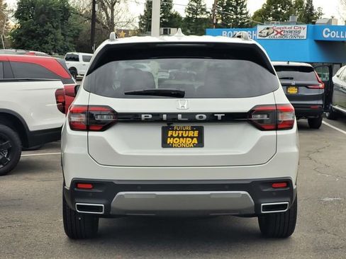 New 2026 Honda Pilot EX-L image 6