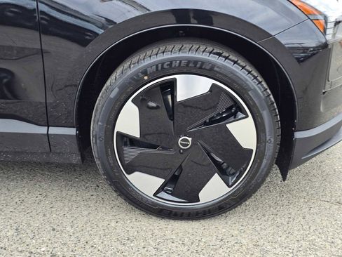 New 2026 Volvo EX30 Plus image 9
