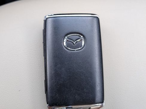 Used 2021 MAZDA CX-5 Touring image 32