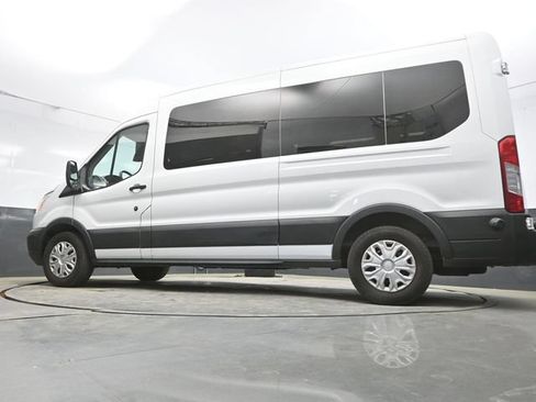 Used 2017 Ford Transit 350 XLT RWD image 23