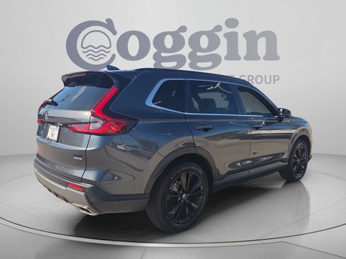 Used 2024 Honda CR-V Sport Touring image 5