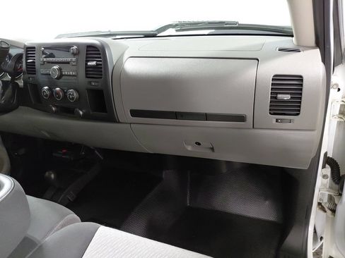 Used 2008 Chevrolet Silverado 2500 W/T AWD/4WD image 22