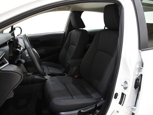 Used 2024 Toyota Corolla LE image 20