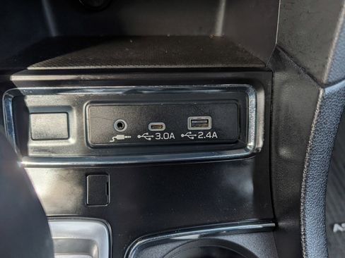 Certified 2025 Subaru Ascent Premium image 25