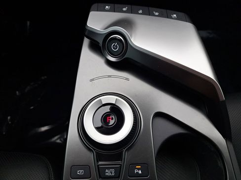 Used 2022 Kia EV6 Wind image 24