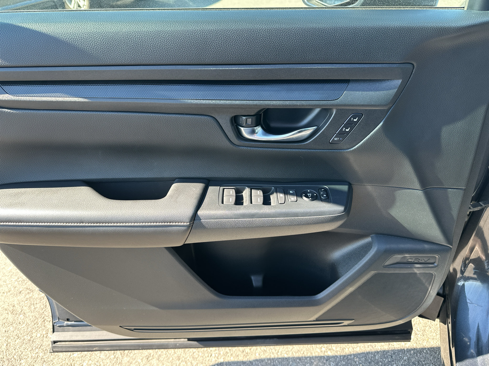 Used 2025 Honda CR-V Sport-L image 18