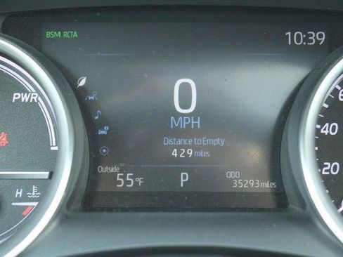 Certified 2021 Toyota Camry XLE w/ Navigation Upgrade Package image 19