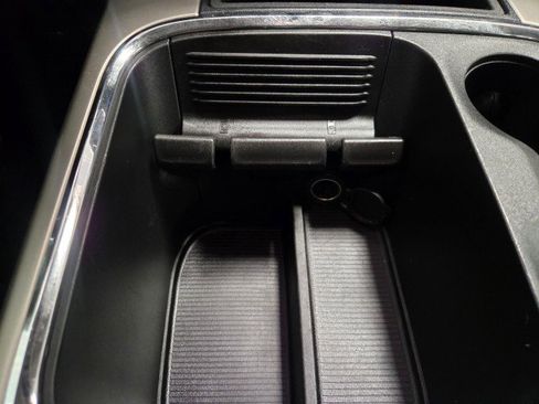 Used 2018 RAM 3500 Laramie w/ Convenience Group image 50