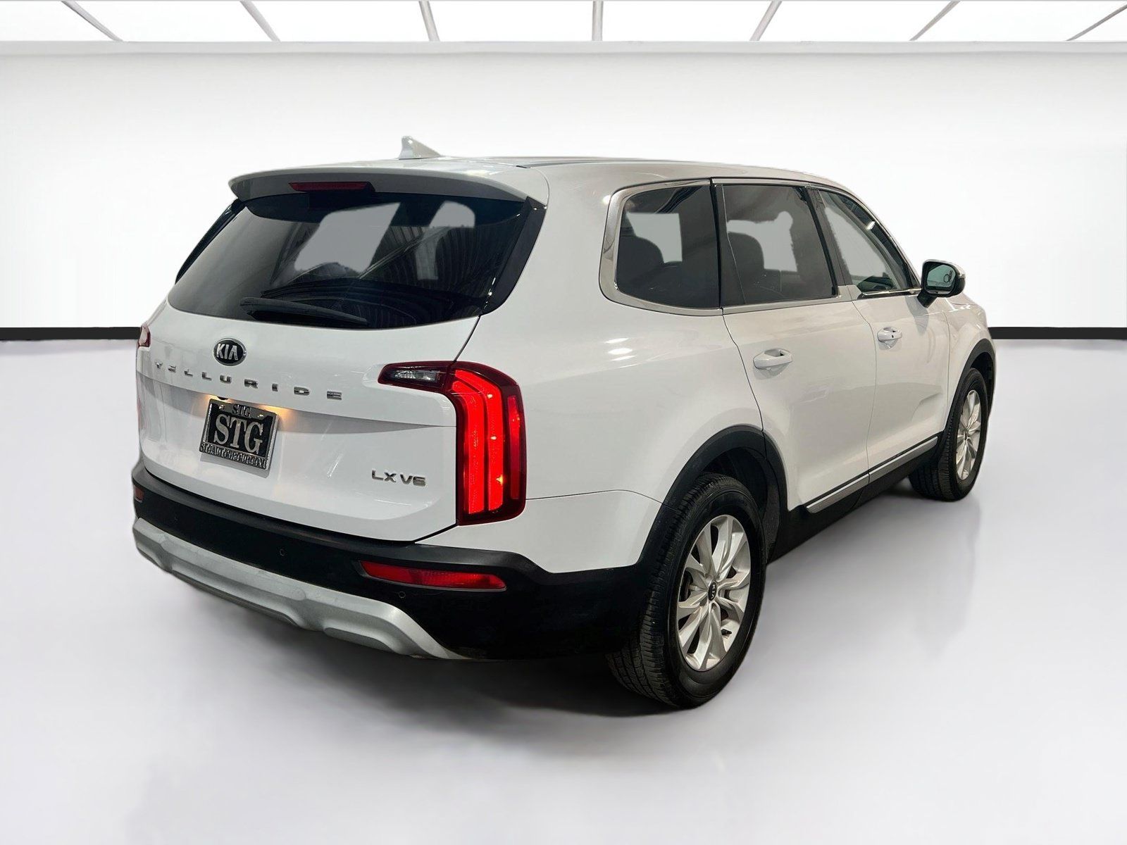 Used 2021 Kia Telluride LX FWD image 4