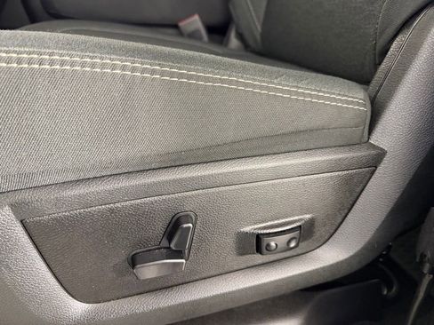 Used 2026 RAM 2500 Big Horn AWD/4WD image 24