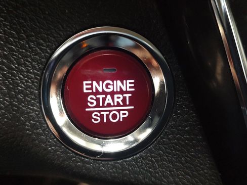 Used 2016 Honda HR-V EX image 14