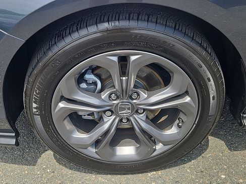 Certified 2024 Honda Accord EX image 7
