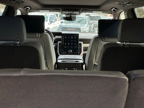 New 2026 GMC Yukon XL Elevation w/ Elevation Premium Package image 9