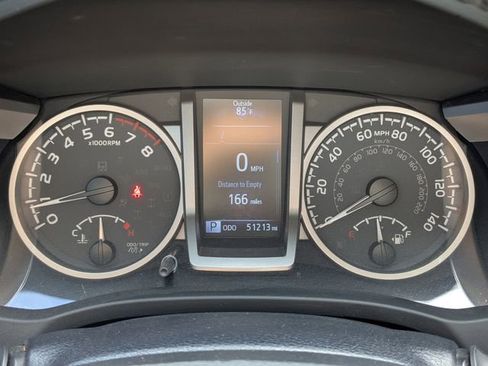 Used 2022 Toyota Tacoma SR5 w/ Technology Package RWD image 31