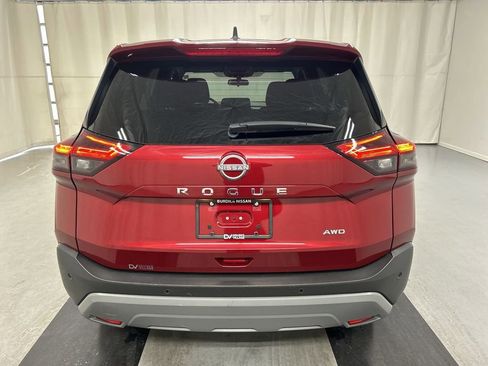 Used 2023 Nissan Rogue S image 20