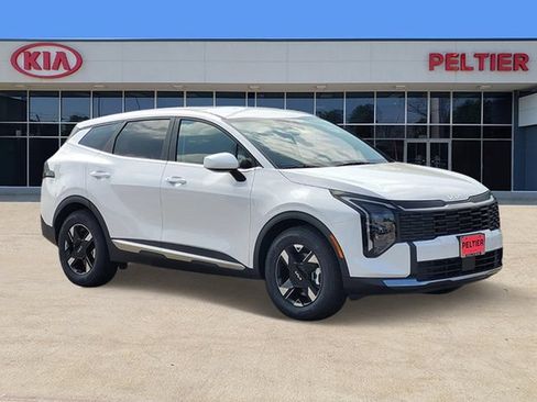 New 2026 Kia Sportage LX FWD image 1