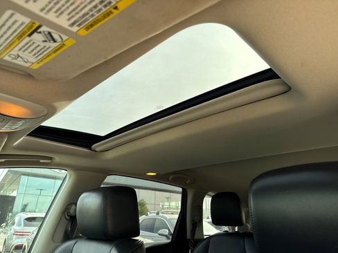 Used 2013 INFINITI JX35 Base w/ Premium Pkg image 20