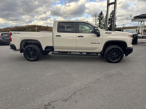 New 2026 Chevrolet Silverado 2500 Custom w/ Custom Value Package image 2