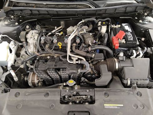 Used 2022 Nissan Altima 2.5 SR FWD image 30