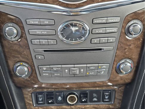 Used 2015 INFINITI QX80 4WD w/ 22" Wheel Package image 17