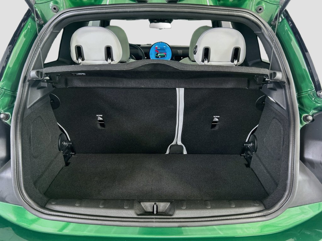 Certified 2026 MINI Cooper S FWD image 28