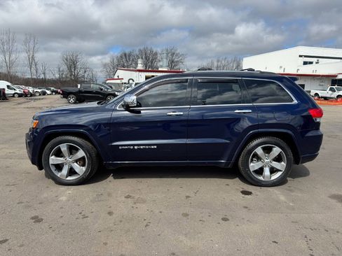 Used 2014 Jeep Grand Cherokee Overland w/ Advanced Technology Group image 2