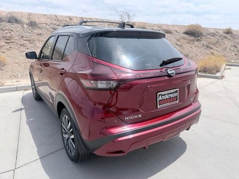 Certified 2024 Nissan Kicks SV FWD image 8