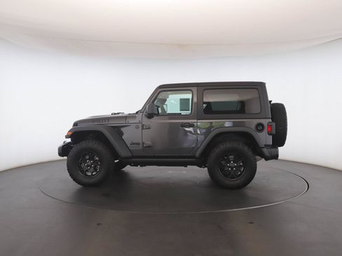 Used 2024 Jeep Wrangler Sport AWD/4WD image 16