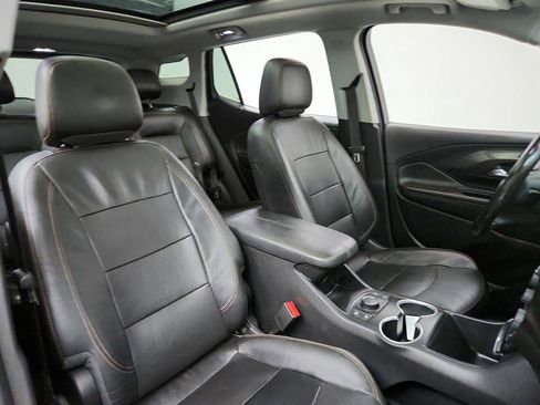 Used 2020 GMC Terrain SLT w/ GMC Pro Grade Package AWD/4WD image 27
